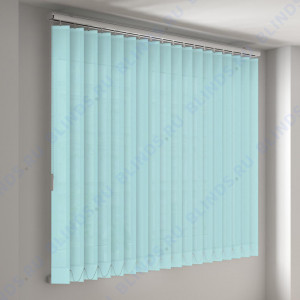 Вертикальные тканевые жалюзи Лайн II светло-бирюзовый - фото на окне
