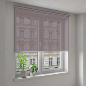 Рулонные шторы Louvolite Омега коричневый - фото на окне