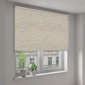 Рулонные шторы Louvolite Глиттер бежевый - фото на окне