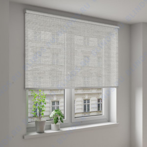 Рулонные шторы Louvolite Гавана светло-бежевый - фото на окне