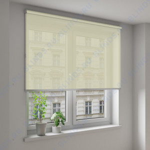 Рулонные шторы Louvolite Перл оливковый - фото на окне