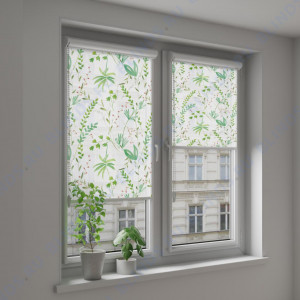 Рулонные тканевые жалюзи Уни-2 Джунгли белый - фото на окне