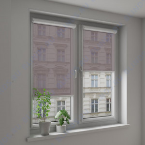 Рулонные тканевые жалюзи Уни-2 Омега коричневый - фото на окне