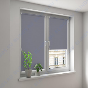 Минирулонные тканевые жалюзи Альфа блэкаут серый с алюминиевым слоем - фото на окне