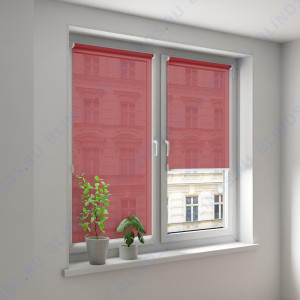 Минирулонные тканевые жалюзи Альфа красные - фото на окне