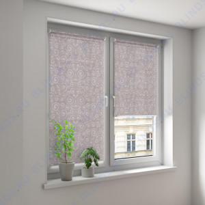Минирулонные тканевые жалюзи Анжу лиловый - фото на окне