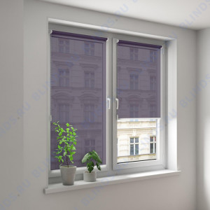 Минирулонные тканевые жалюзи Омега баклажан - фото на окне