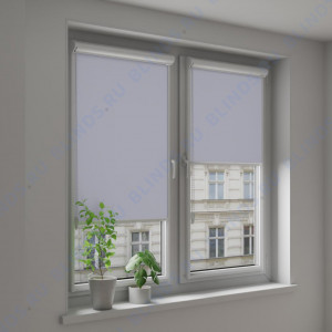 Рулонные тканевые жалюзи Уни-2 Омега FR блэкаут серый - фото на окне