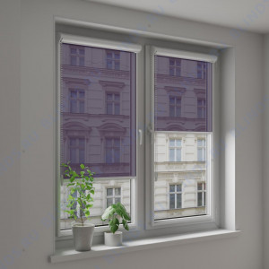 Рулонные тканевые жалюзи Уни-2 Омега баклажан - фото на окне